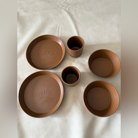 Mushie set of plates, cup, and bowls. - Picture 8 of 10